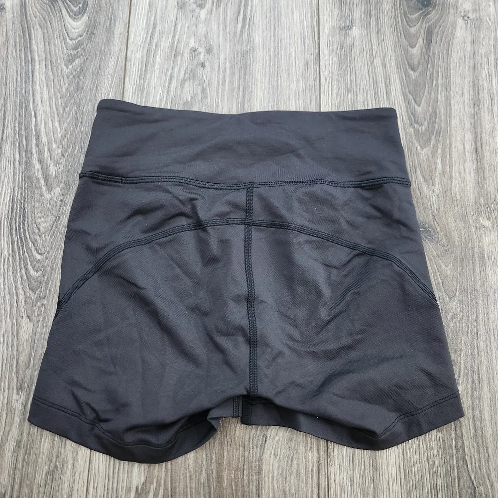 NWT Outdoor Voices Flex 3.5